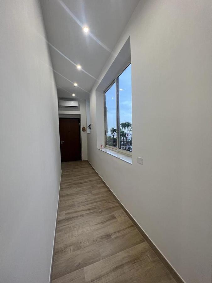 Goldenhouse Hotel Napoli Ngoại thất bức ảnh