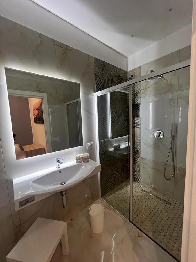 Goldenhouse Hotel Napoli Ngoại thất bức ảnh