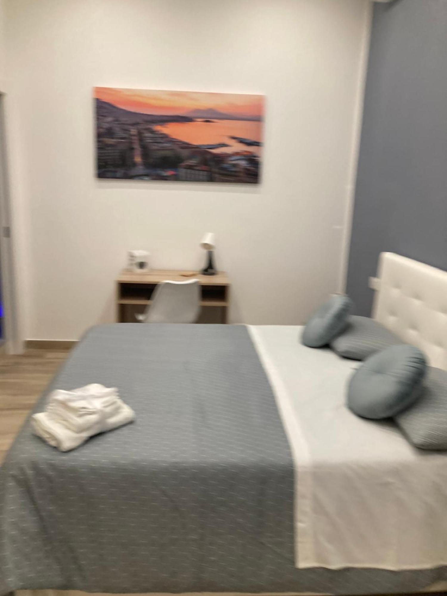 Goldenhouse Hotel Napoli Ngoại thất bức ảnh